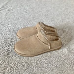 UGG Classic Slipper